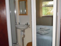 Carlton Lodge