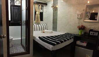 Skycity Hostel