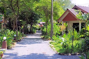 Thai House Beach Resort