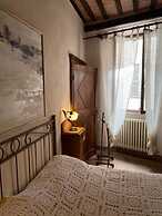 Idolina Guest House