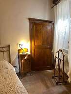 Idolina Guest House