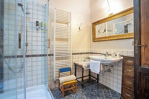 Idolina Guest House