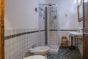 Idolina Guest House