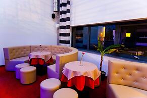Hotel Malinowski Business