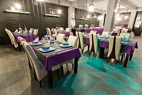 Hotel Malinowski Business