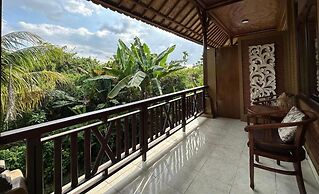 Saren Indah Hotel