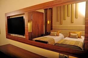 Avin Hotel