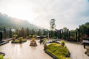 The Panoramic Getaway