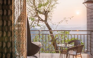 The Panoramic Getaway
