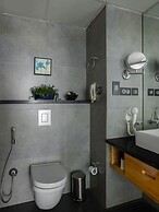 The Panoramic Getaway