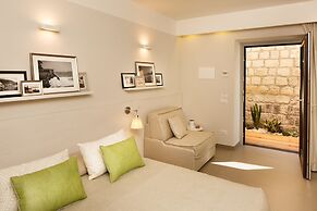 MelRose Relais
