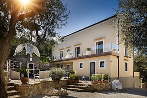 MelRose Relais