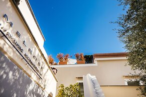 MelRose Relais