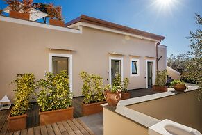 MelRose Relais