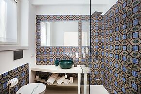 MelRose Relais