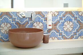 MelRose Relais