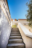 MelRose Relais