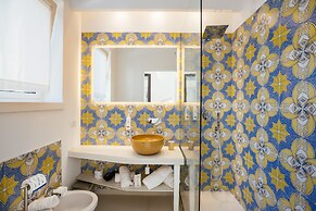 MelRose Relais