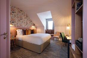 Bernwood Park Hotel