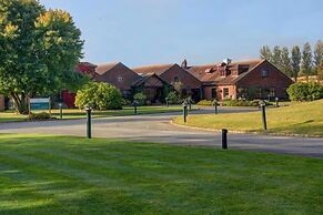Bernwood Park Hotel