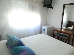 Hotel Dollar