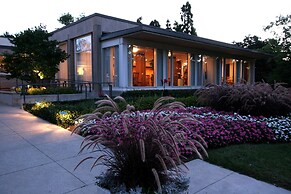 Donald Gordon Hotel and Conference Centre
