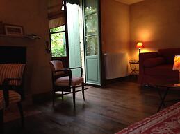 Hôtel Restaurant Les Orangeries