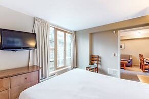 Whistler Peak Lodge