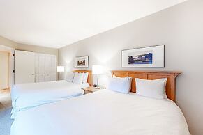 Whistler Peak Lodge