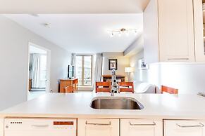 Whistler Peak Lodge