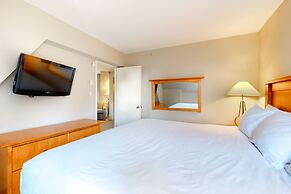 Whistler Peak Lodge