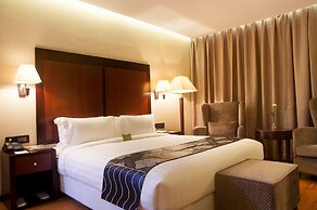 Park Avenue Hotel