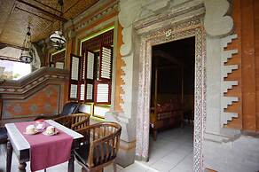 Okawati Hotel