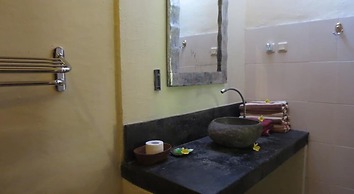 Okawati Hotel