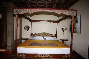 Okawati Hotel