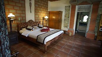 Okawati Hotel