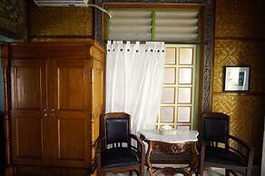 Okawati Hotel