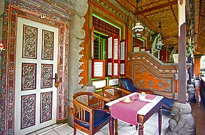 Okawati Hotel
