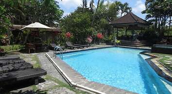 Okawati Hotel