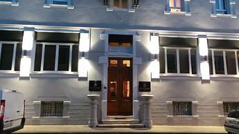 Nouvel Hôtel & Appartements