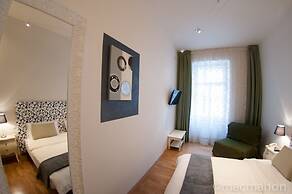 Dolce Vita Suites Hotel