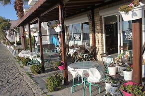 Foca Kumsal Hotel
