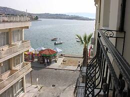Foca Kumsal Hotel