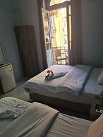 The Australian Hostel
