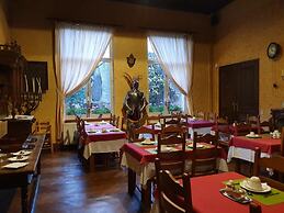 Erasmus Hotel