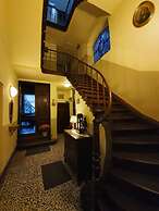 Erasmus Hotel