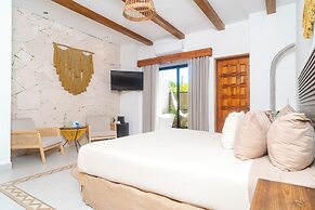 Mezcal Boutique Hotel