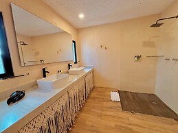 Mezcal Boutique Hotel