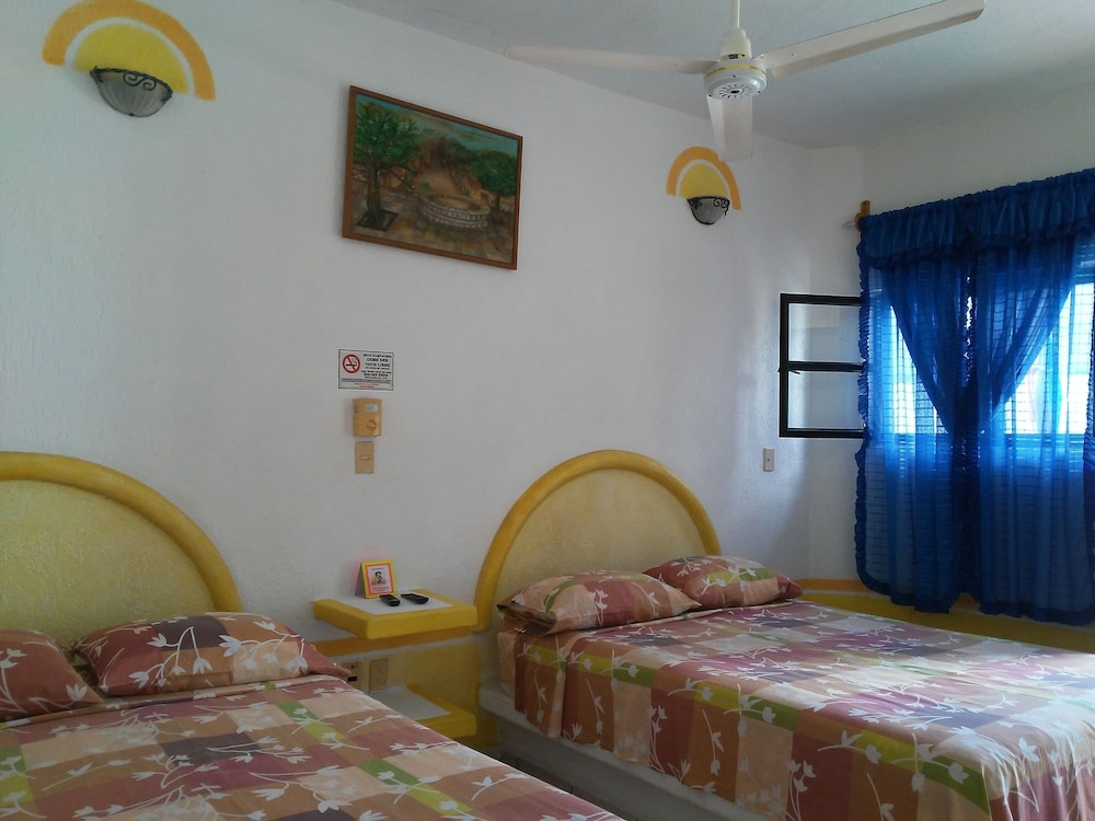 Hotel Sarabi Barra de Navidad