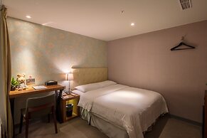 Urtrip Hotel